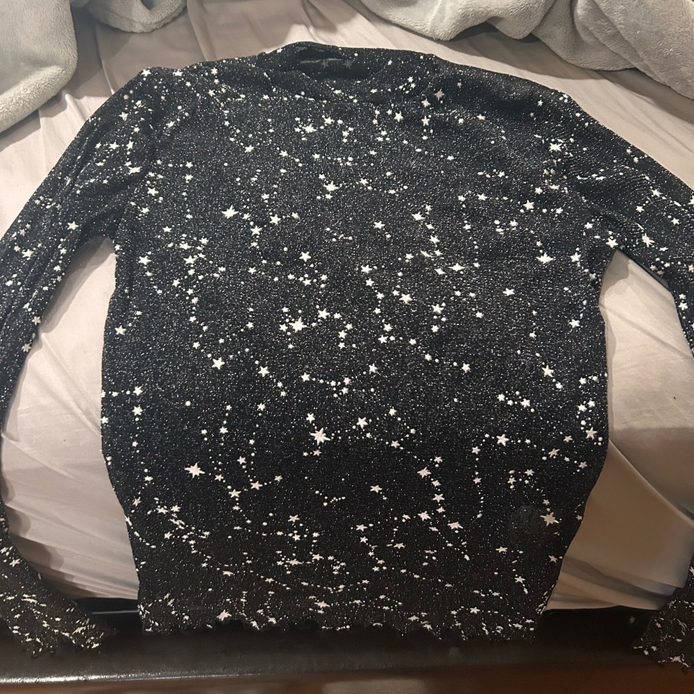 Black and White Star Pattern Mesh Top